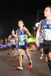 BIB: 40264
                            <button type="button" onclick="openModal(23219453)" class="btn btn-primary btn-sm float-right btn-popup" data-toggle="modal" data-target=".modal-high-quality">
                        <i class="fas fa-shopping-cart"></i> Add to Cart
                    </button>
                                            <button type="button" onclick="isThisMe(23219453, true)" class="btn btn-success btn-sm float-right btn-popup btn-isme hidden" data-toggle="tooltip" data-placement="bottom" title="นี่คือรูปของคุณใช่ไหม คลิกที่นี่เพื่อเอาเข้าอัลบั้ม">
                        <i class="fas fa-plus"></i> Add to album
                    </button>
                    <button type="button" onclick="isThisMe(23219453, false)" class="btn btn-warning btn-sm float-right btn-popup btn-isnotme hidden">
                        <i class="fas fa-ban"></i> Remove from album
                    </button>